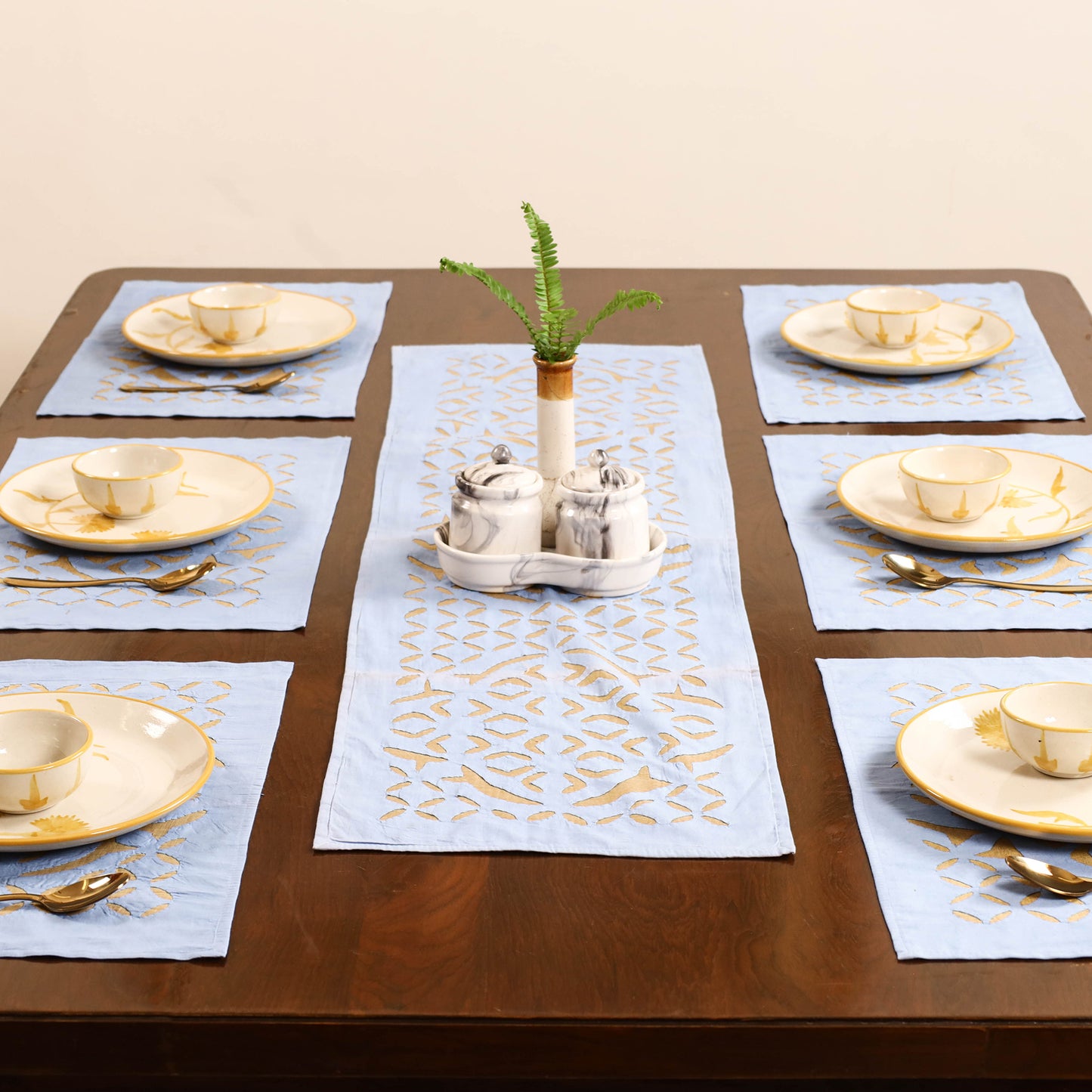 Barmer Applique Cutwork Dining Table Runner with Mat Set 51