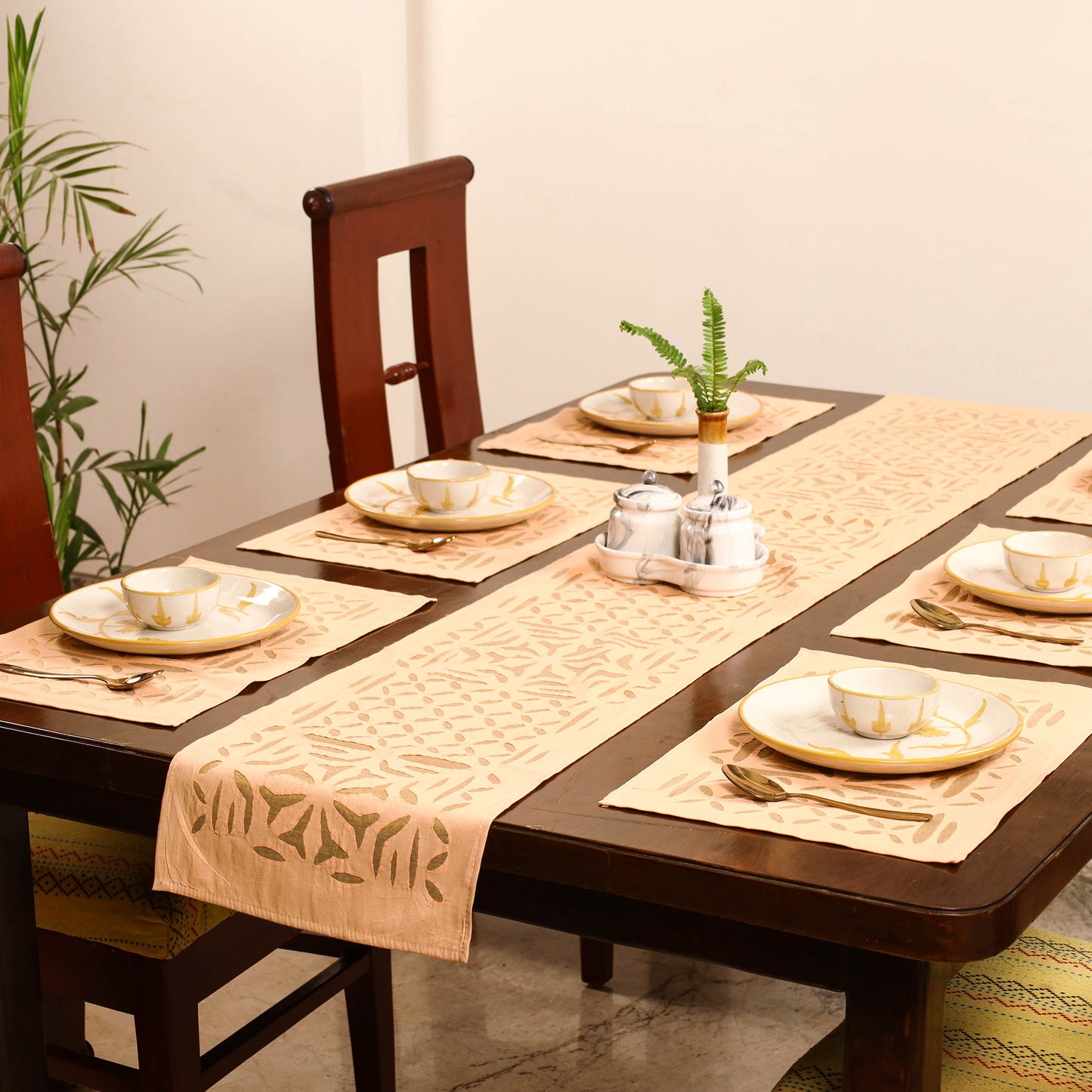 Brown - Barmer Applique Cutwork Dining Table Runner with Mat Set 53