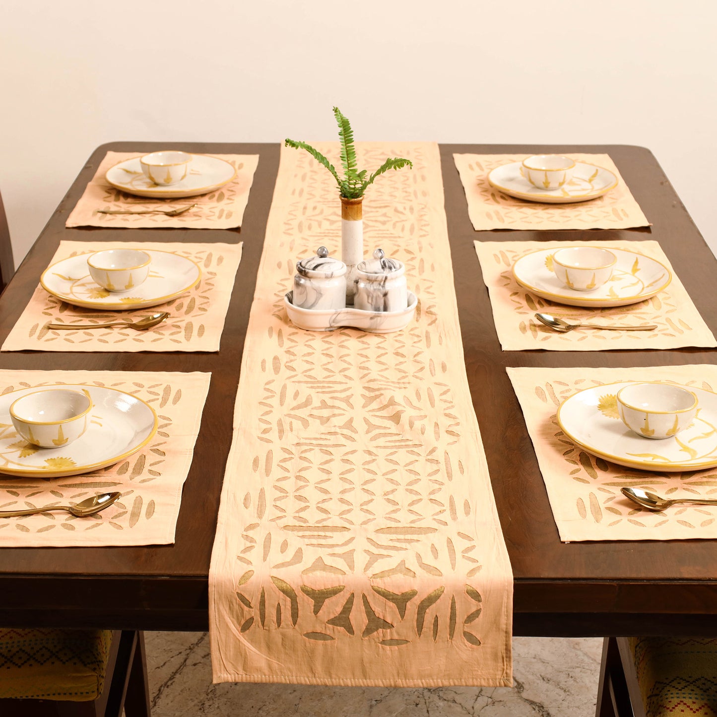 Brown - Barmer Applique Cutwork Dining Table Runner with Mat Set 53