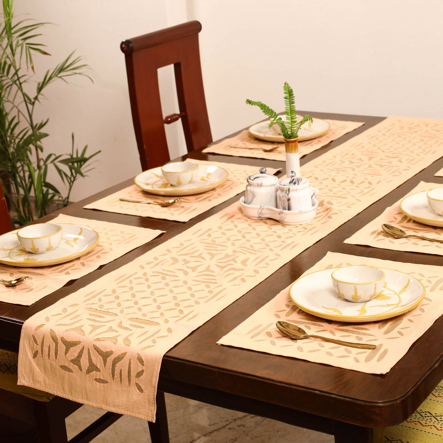 Brown - Barmer Applique Cutwork Dining Table Runner with Mat Set 53