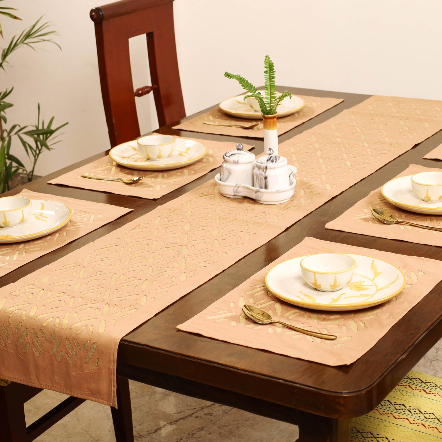 Barmer Applique Cutwork Dining Table Runner with Mat Set 54