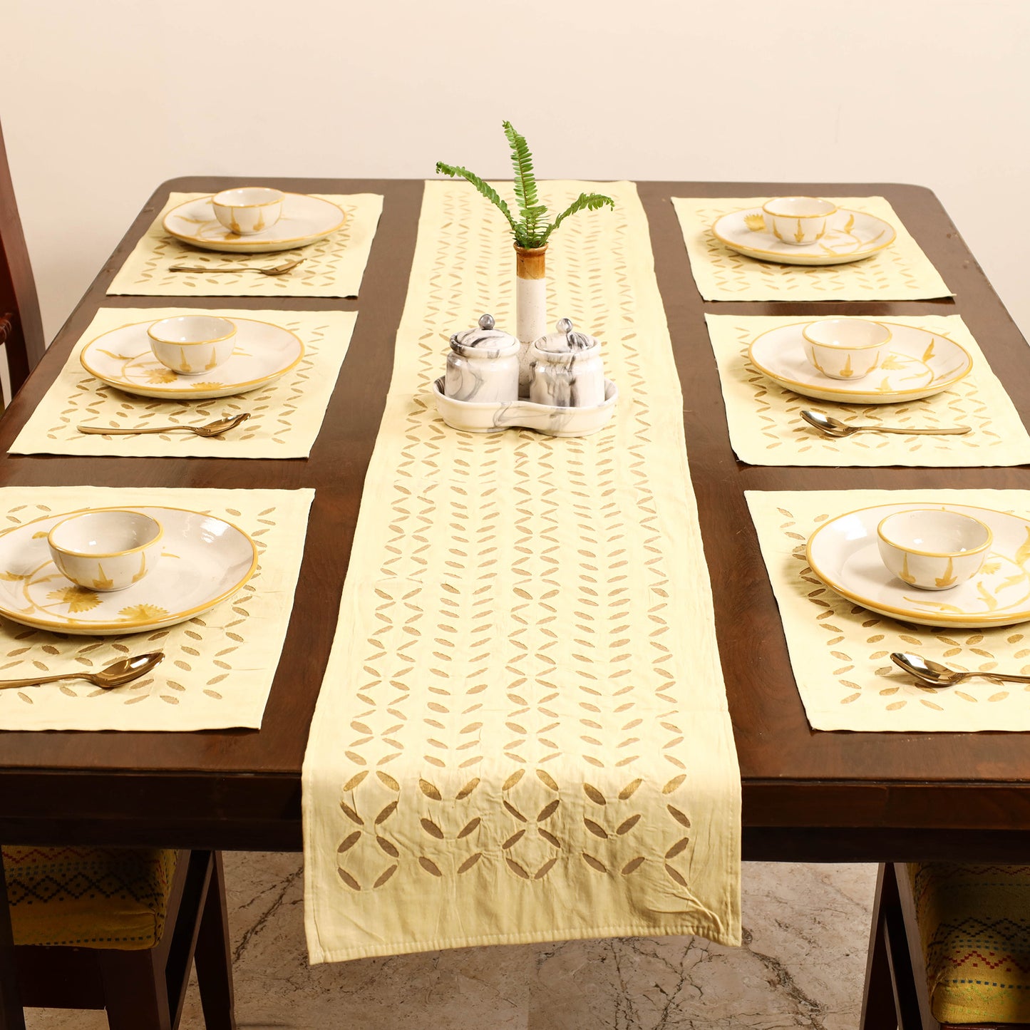 Barmer Applique Cutwork Dining Table Runner with Mat Set 56