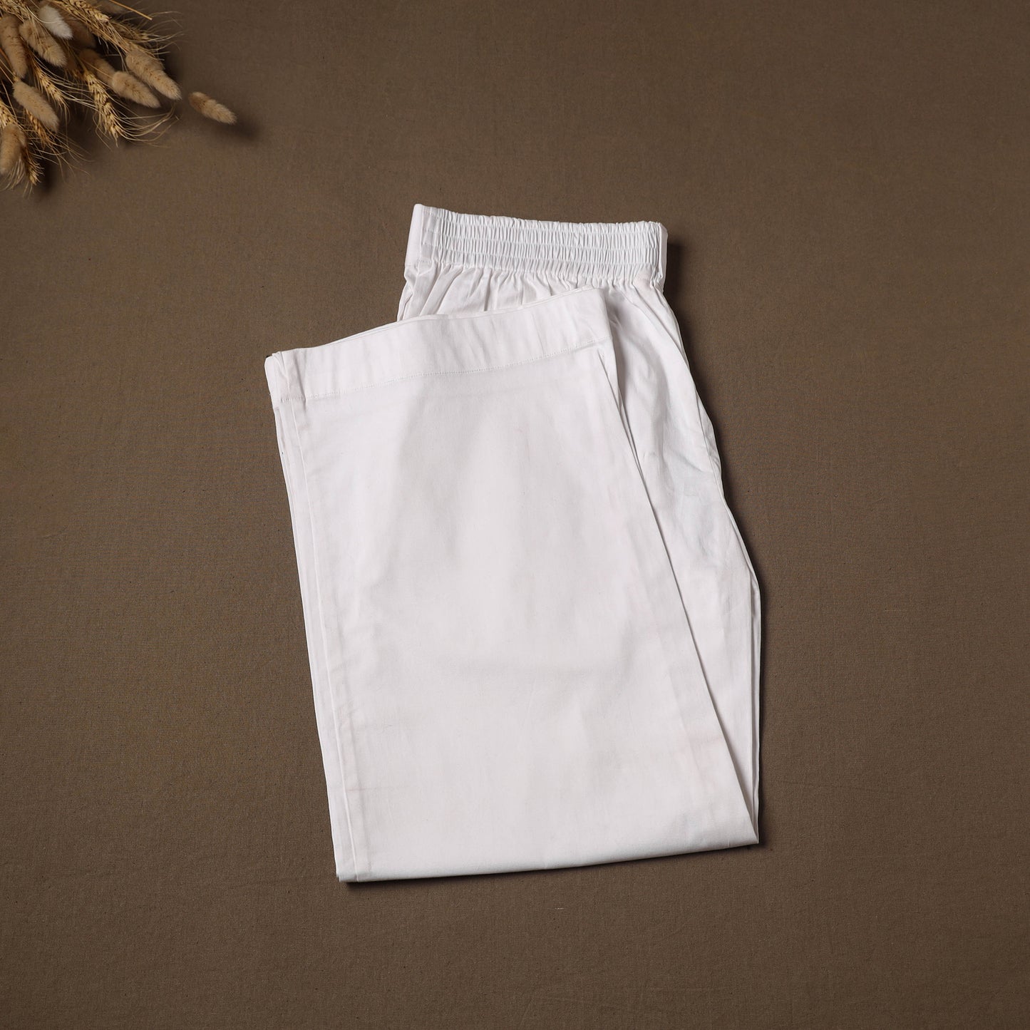 White - Cotton Lycra Elasticated Plain Pant for Women 04