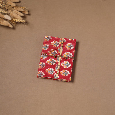Handmade Paper Notebook in Floral Cover with Thread Lock (7 x 5 in) 06