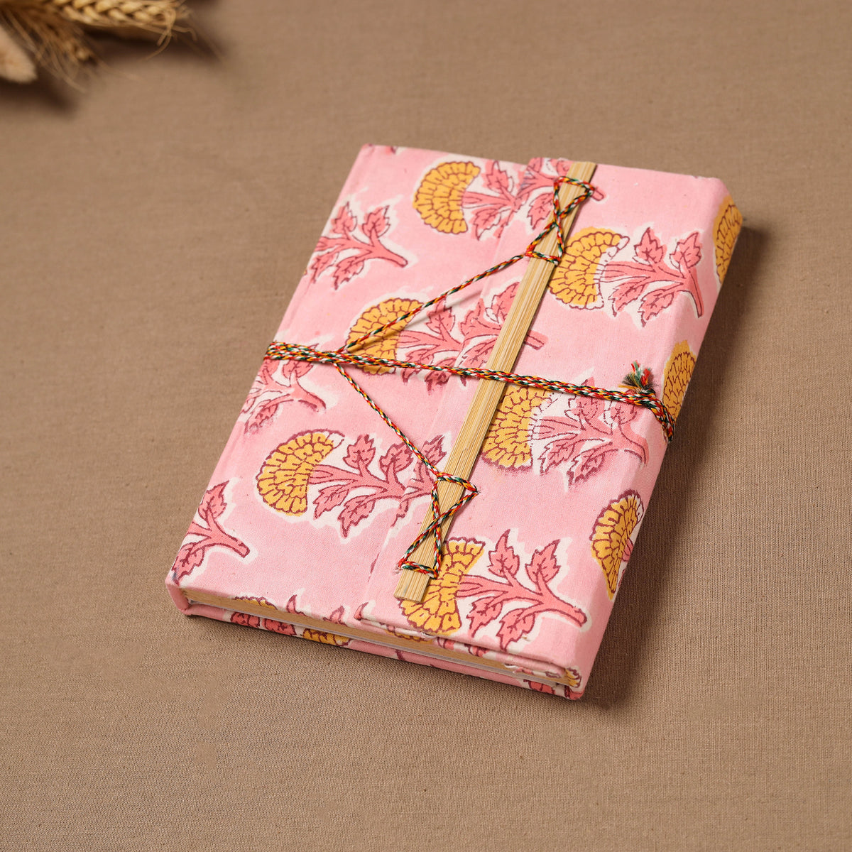 Handmade Paper Notebook in Floral Cover with Thread Lock (7 x 5 in) 09