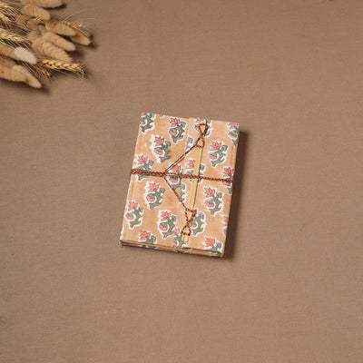 Handmade Paper Notebook in Floral Cover with Thread Lock (7 x 5 in) 10