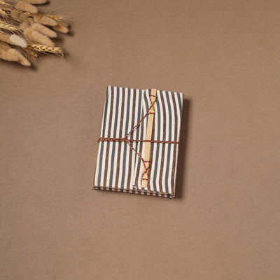 Handmade Paper Notebook in Buti Cover with Thread Lock (7 x 5 in) 16