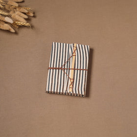 Handmade Paper Notebook in Buti Cover with Thread Lock (7 x 5 in) 16