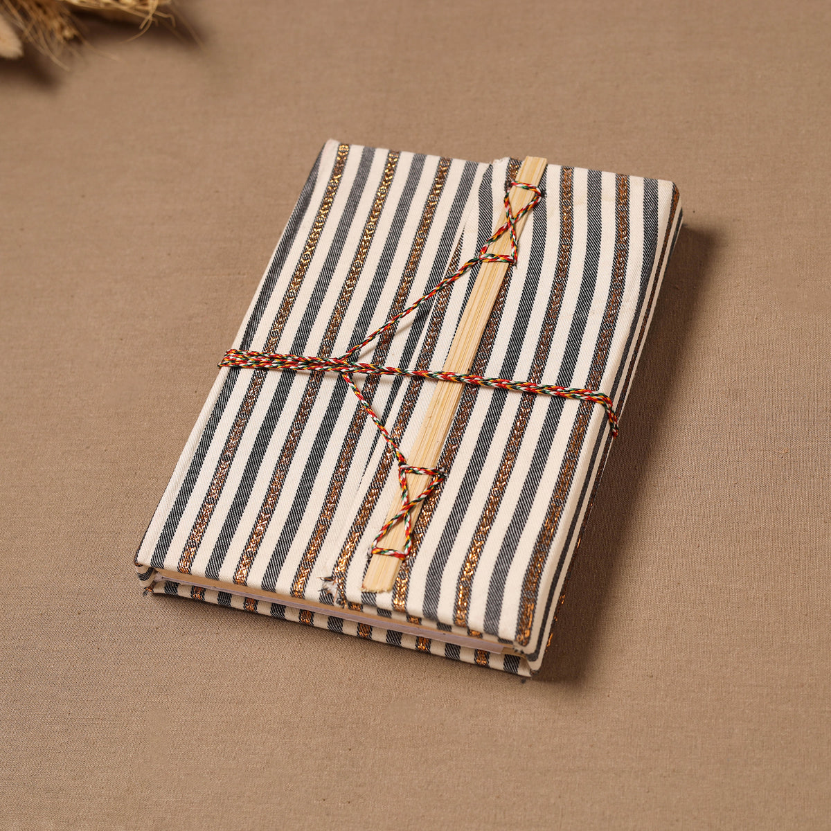 Handmade Paper Notebook in Buti Cover with Thread Lock (7 x 5 in) 16