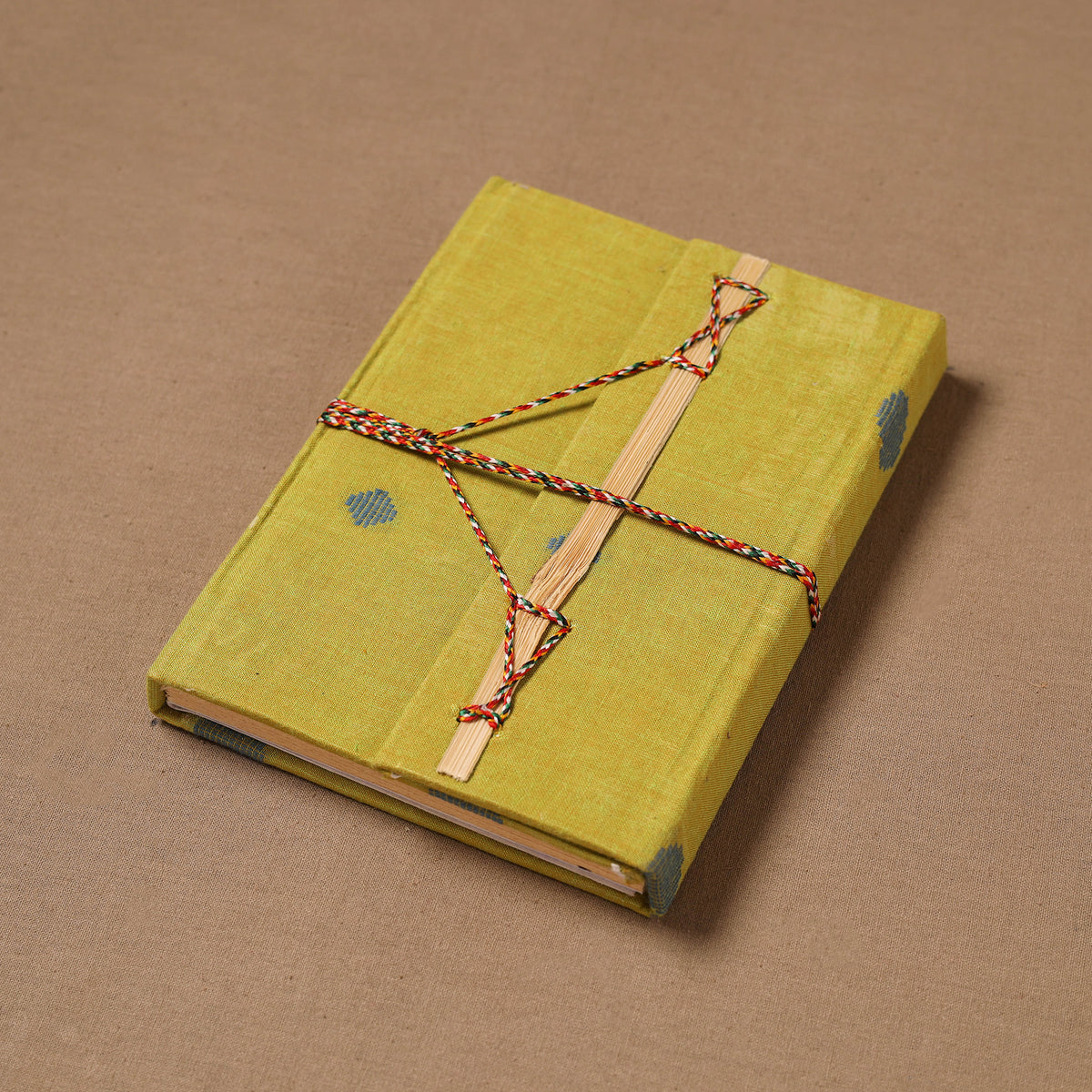 Handmade Paper Notebook in Buti Cover with Thread Lock (7 x 5 in) 18