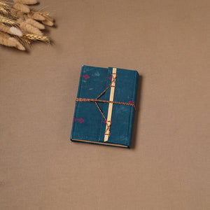 Handmade Paper Notebook in Buti Cover with Thread Lock (7 x 5 in) 19