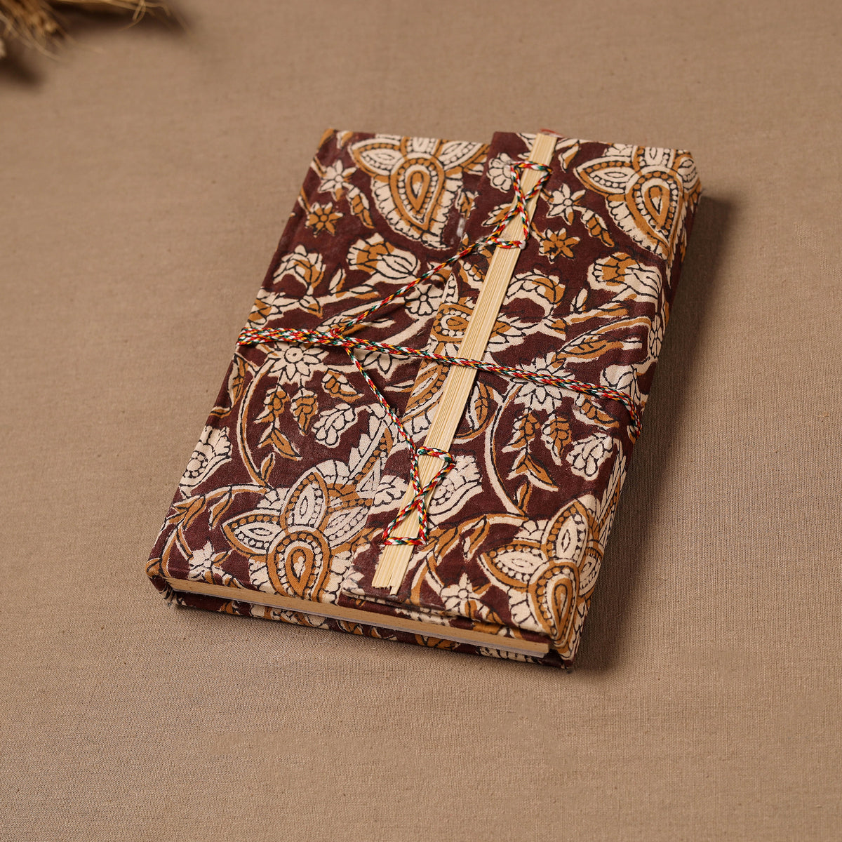 Handmade Paper Notebook in Bagru Cover with Thread Lock (7 x 5 in) 33