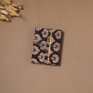 Handmade Paper Notebook in Bagru Cover with Thread Lock (7 x 5 in) 38
