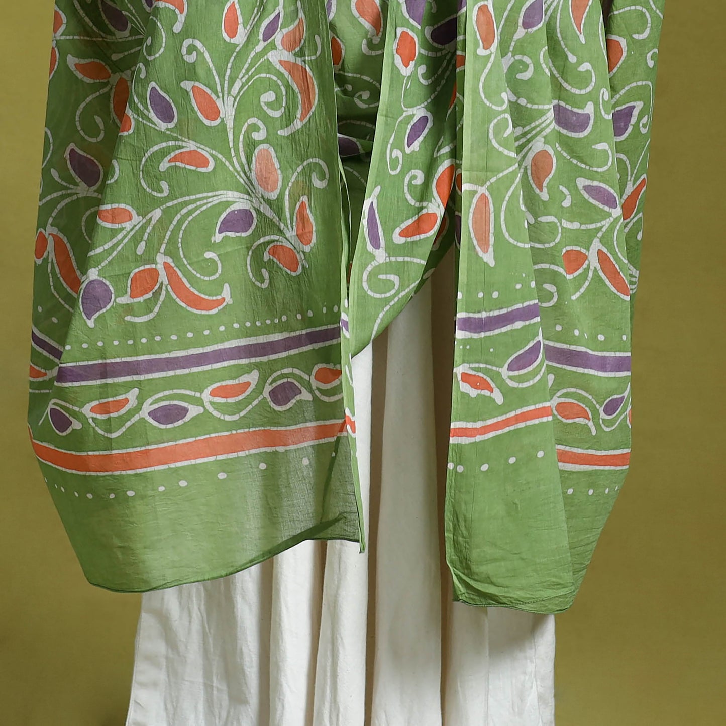  Green Cotton Hand Batik Print Dupatta