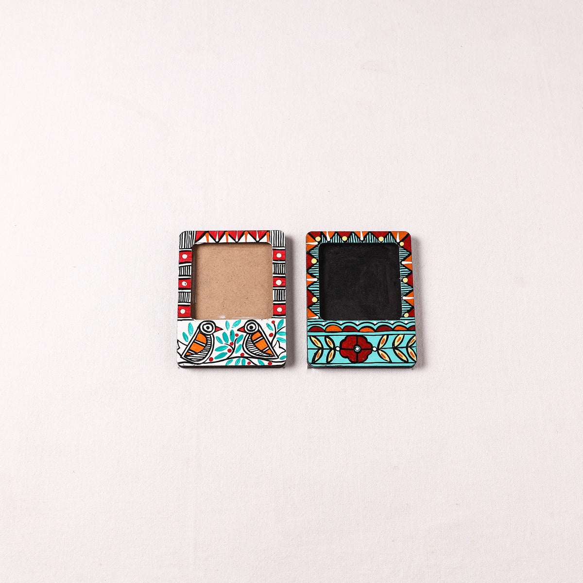 Madhubani Handpainted Wooden Photo Frame Fridge Magnet (Set of 2) 01