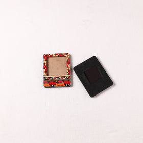 Madhubani Handpainted Wooden Photo Frame Fridge Magnet (Set of 2) 03