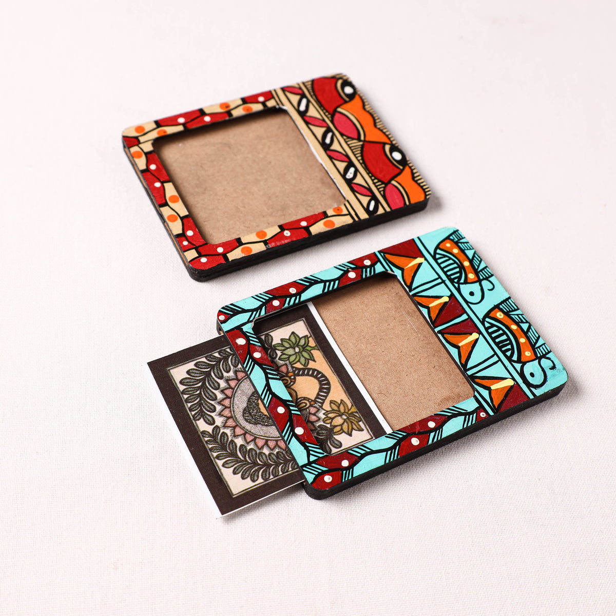 Madhubani Handpainted Wooden Photo Frame Fridge Magnet (Set of 2) 03