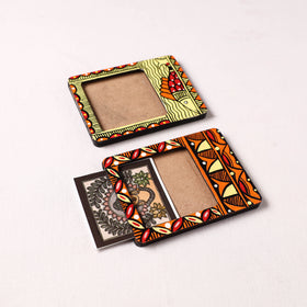 Madhubani Handpainted Wooden Photo Frame Fridge Magnet (Set of 2) 04