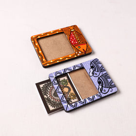 Madhubani Handpainted Wooden Photo Frame Fridge Magnet (Set of 2) 06
