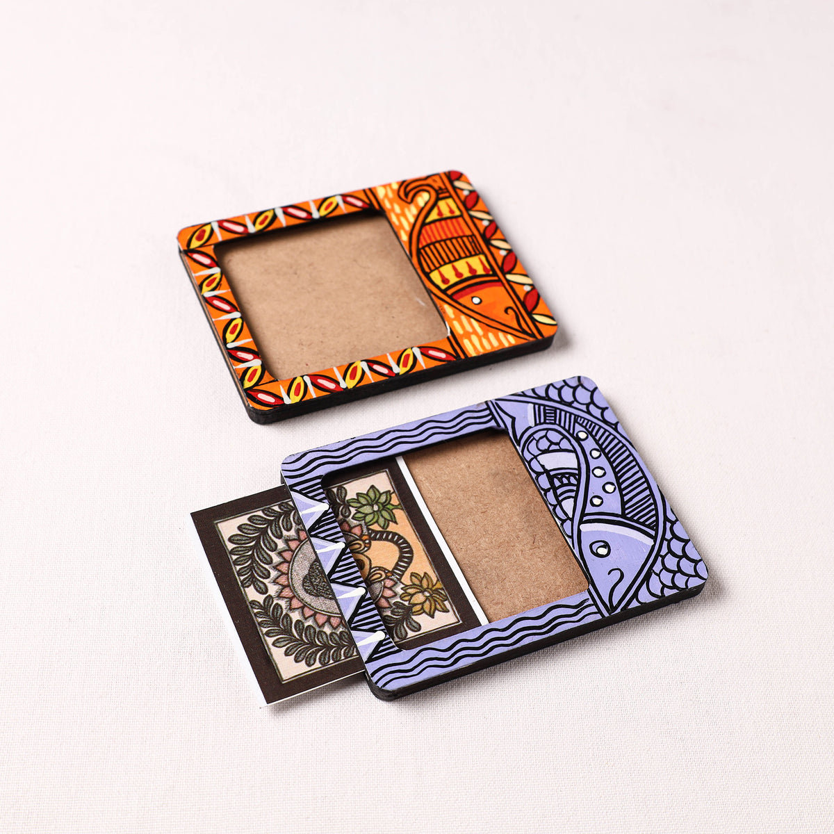 Madhubani Handpainted Wooden Photo Frame Fridge Magnet (Set of 2) 07
