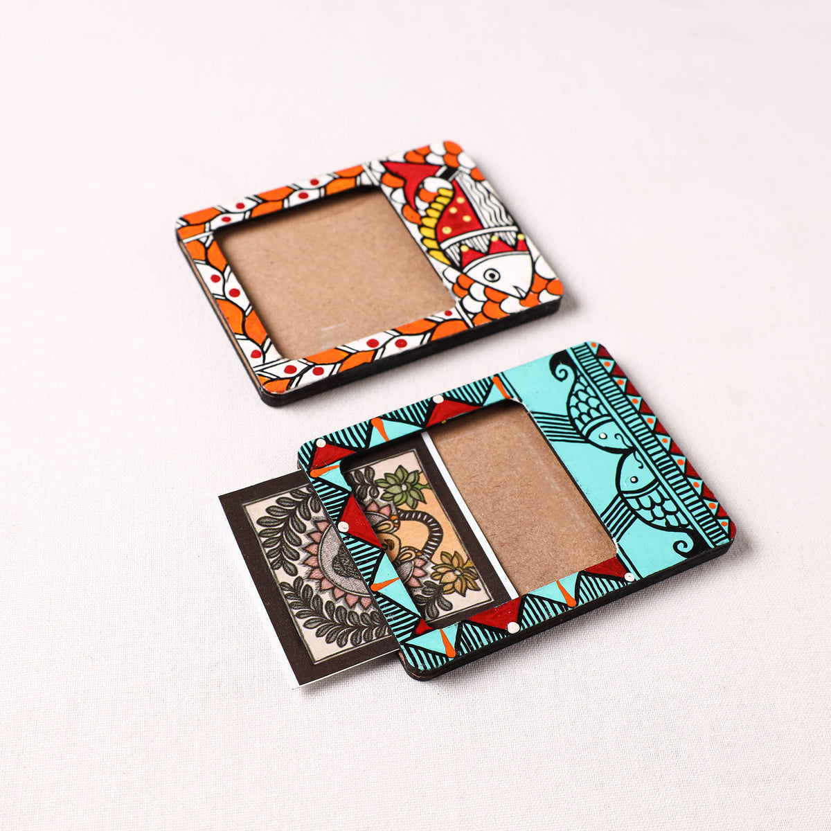 Madhubani Handpainted Wooden Photo Frame Fridge Magnet (Set of 2) 09