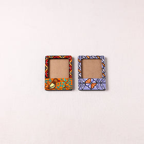 Madhubani Handpainted Wooden Photo Frame Fridge Magnet (Set of 2) 12