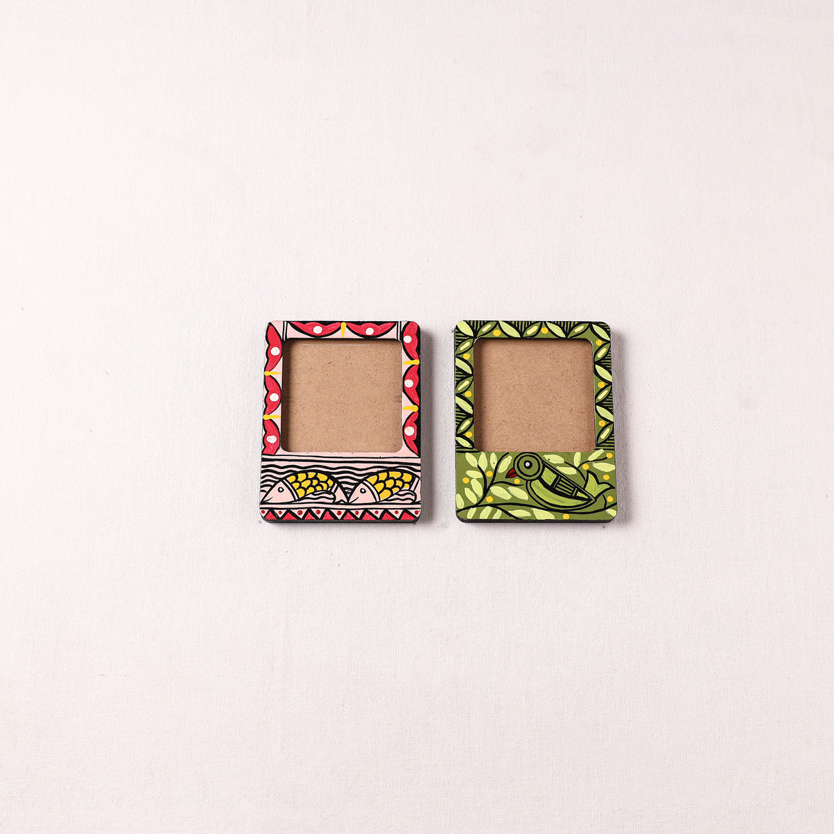 Madhubani Handpainted Wooden Photo Frame Fridge Magnet (Set of 2) 17