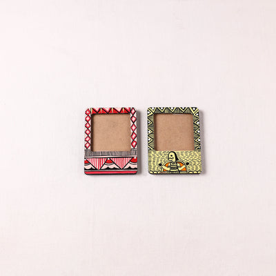 Madhubani Handpainted Wooden Photo Frame Fridge Magnet (Set of 2) 18