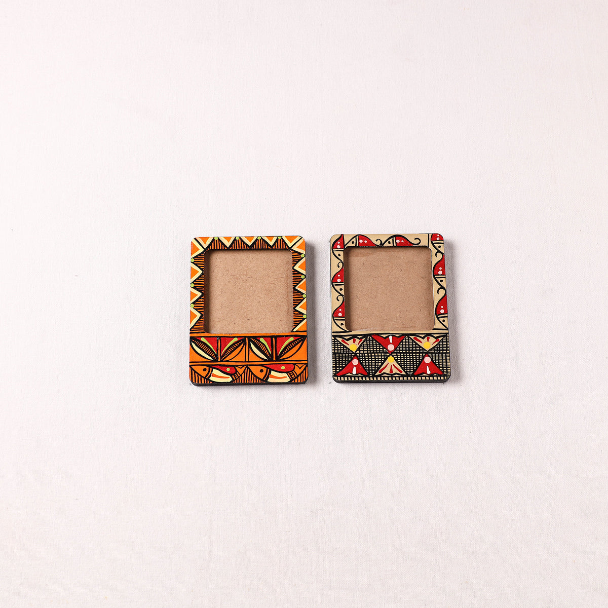 Madhubani Handpainted Wooden Photo Frame Fridge Magnet (Set of 2) 20