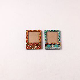 Madhubani Handpainted Wooden Photo Frame Fridge Magnet (Set of 2) 21