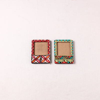 Madhubani Handpainted Wooden Photo Frame Fridge Magnet (Set of 2) 22