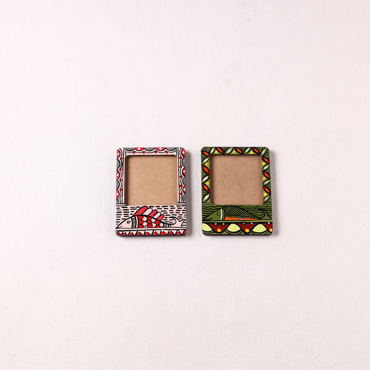 Madhubani Handpainted Wooden Photo Frame Fridge Magnet (Set of 2) 26