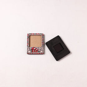 Madhubani Handpainted Wooden Photo Frame Fridge Magnet (Set of 2) 26