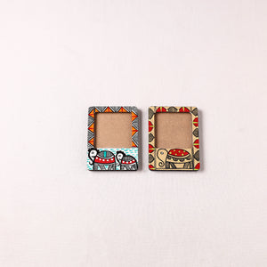 Madhubani Handpainted Wooden Photo Frame Fridge Magnet (Set of 2) 27