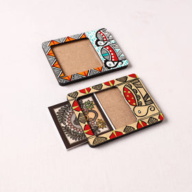 Madhubani Handpainted Wooden Photo Frame Fridge Magnet (Set of 2) 27