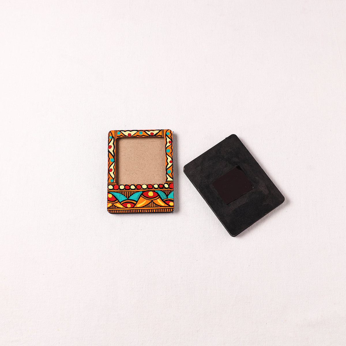 Madhubani Handpainted Wooden Photo Frame Fridge Magnet (Set of 2) 28