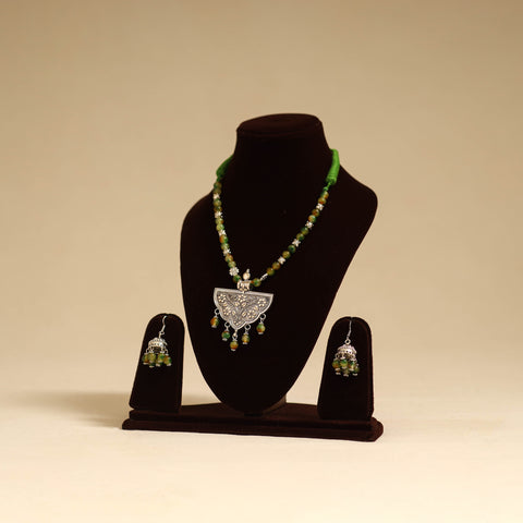 Green - german silver necklace set with glass stones 29