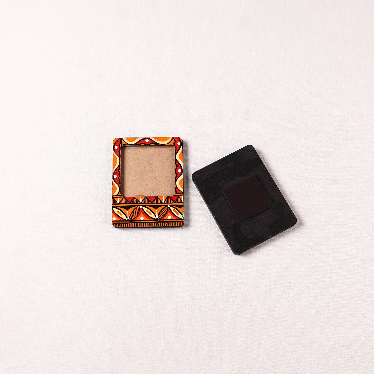Madhubani Handpainted Wooden Photo Frame Fridge Magnet (Set of 2) 29