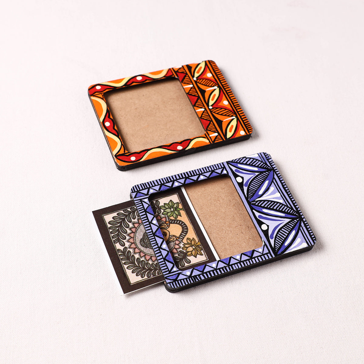 Madhubani Handpainted Wooden Photo Frame Fridge Magnet (Set of 2) 29