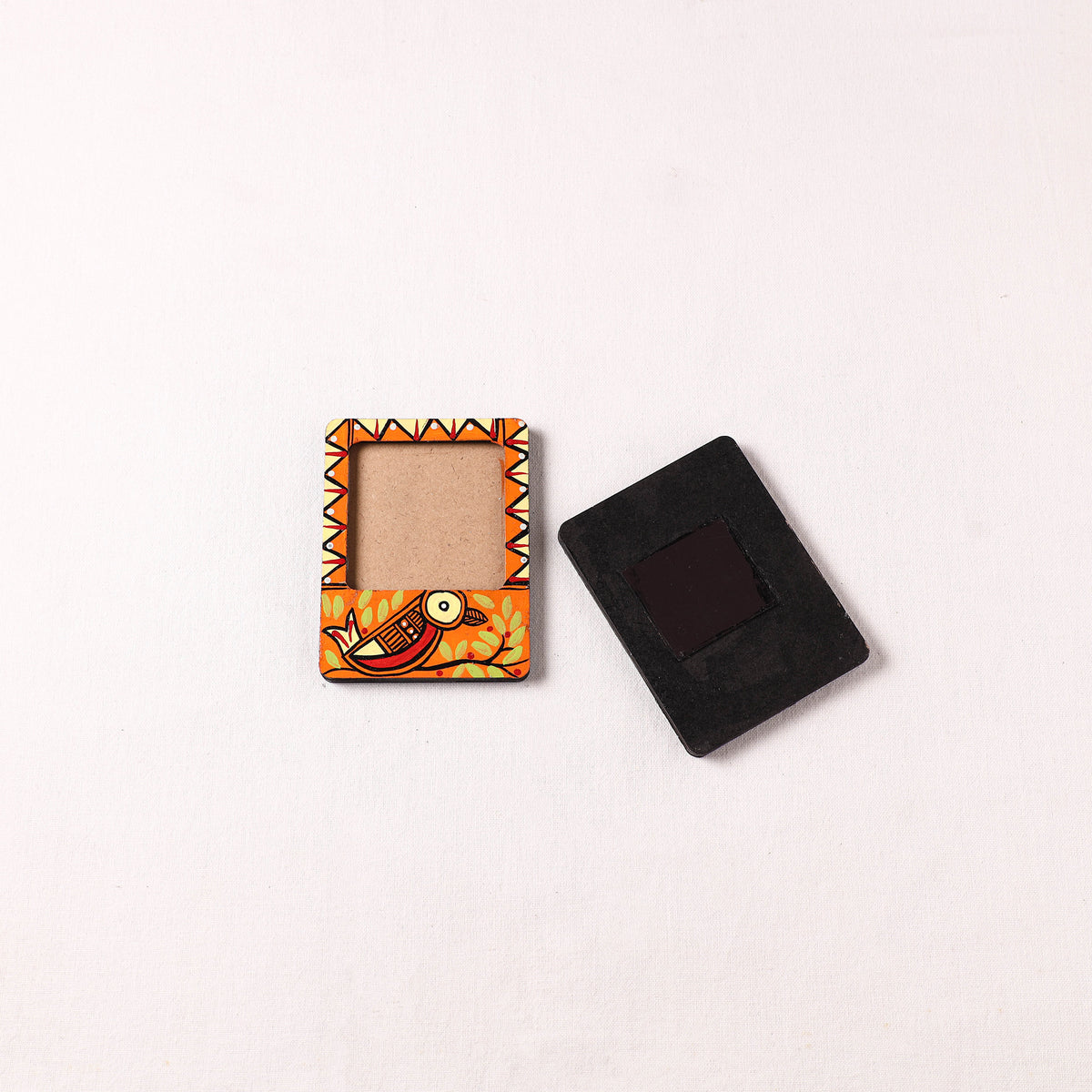 Madhubani Handpainted Wooden Photo Frame Fridge Magnet (Set of 2) 30