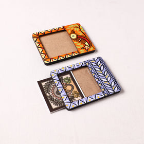 Madhubani Handpainted Wooden Photo Frame Fridge Magnet (Set of 2) 30