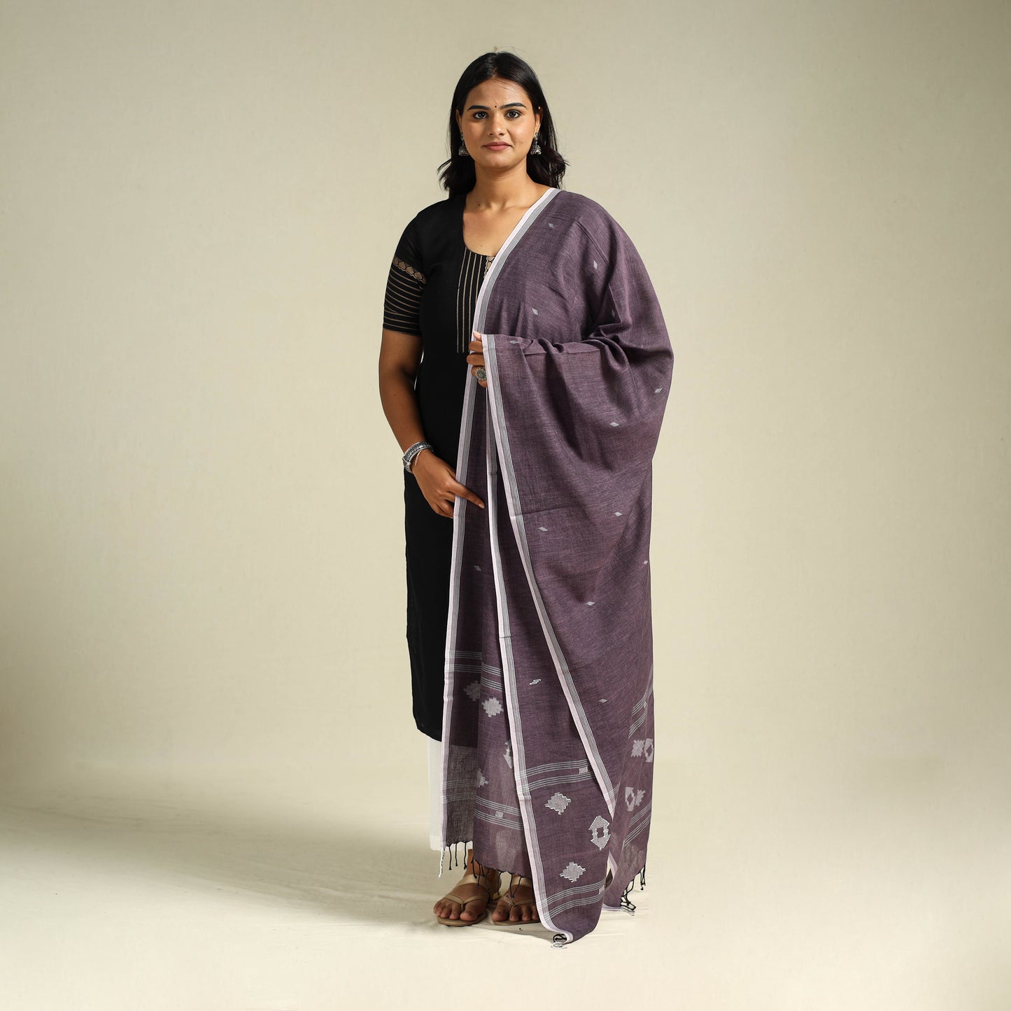  Handloom Cotton Bengal Jamdani Dupatta