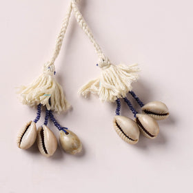 Anant Raksha Thread & Bead Work Lumba Rakhi / Bracelet with Potli 01