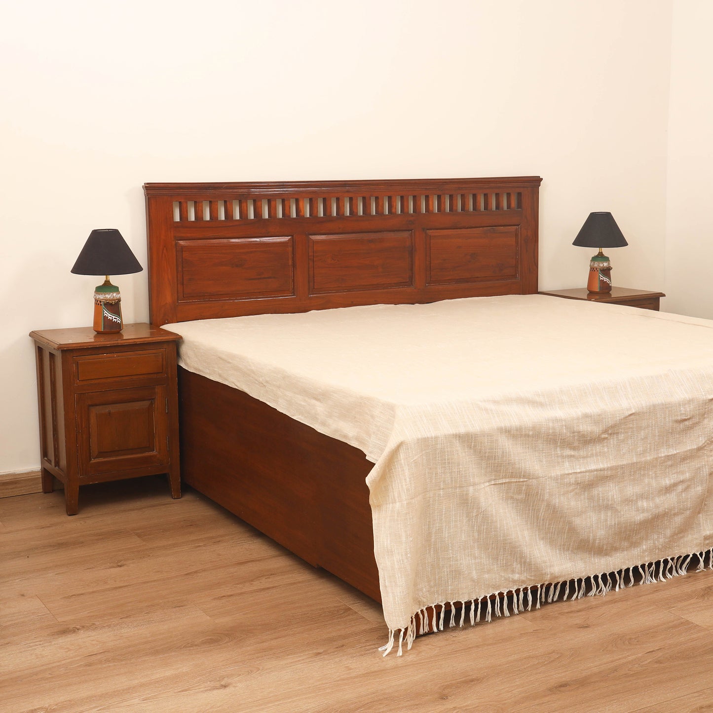 Bijnor Pure Handloom Cotton Double Bed Sheet (108 x 90 in) 51