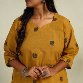 Yellow Straight Cotton Jacquard Kurta for Women