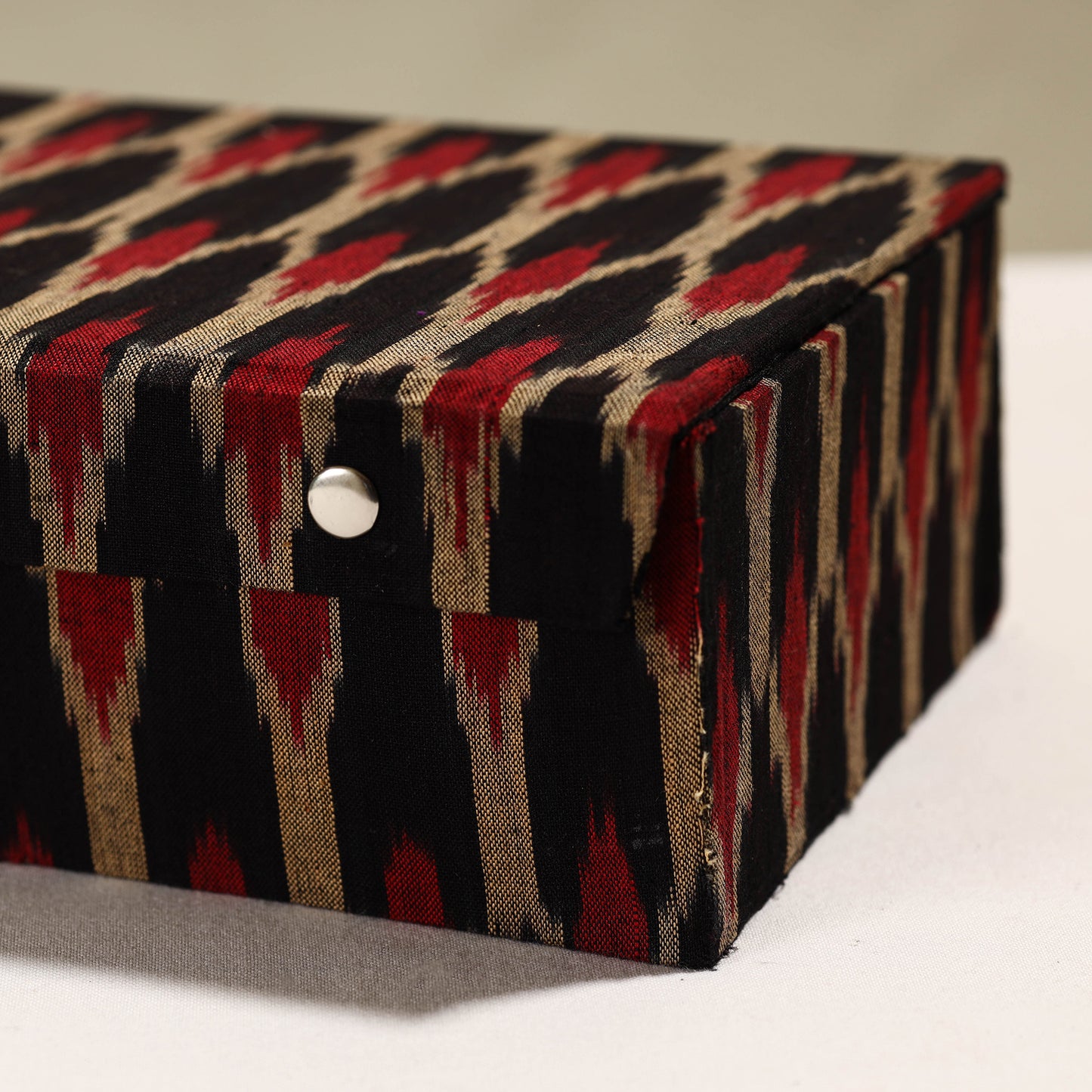 Handcrafted Ikat Fabric Embellished Two Rods Bangle Box (11 x 7 in)