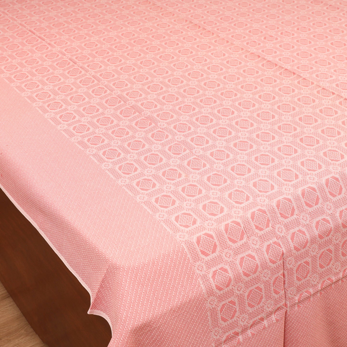Bijnor Pure Handloom Cotton Double Bed Sheet (96 x 76 in) 57