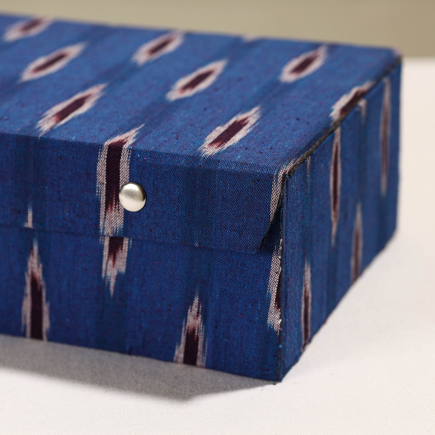 Handcrafted Ikat Fabric Embellished Two Rods Bangle Box (11 x 7 in)