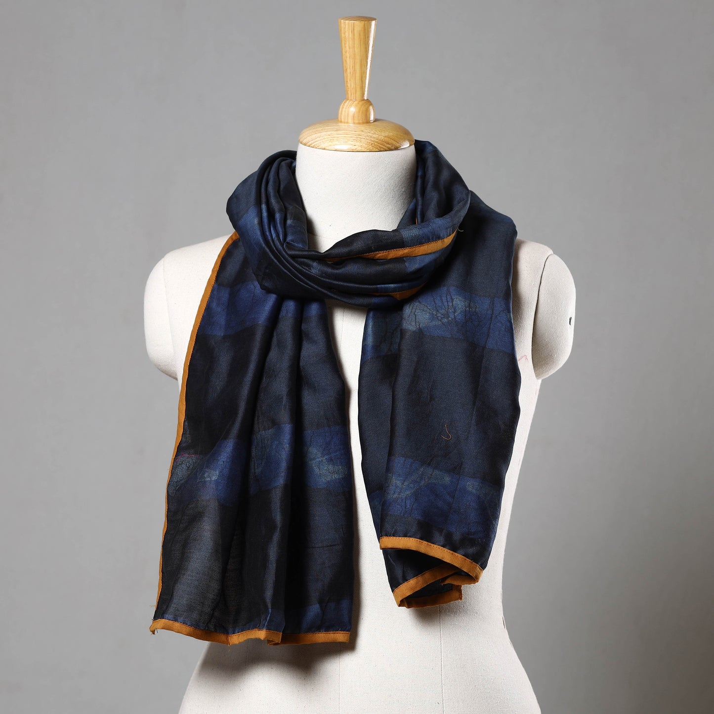 Nui Shibori Stole 