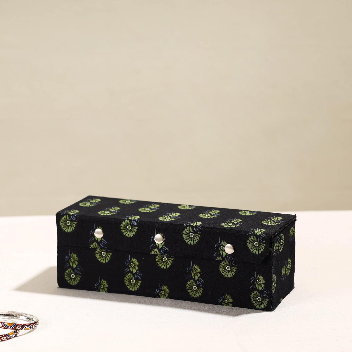 Handcrafted Sanganeri Fabric Embellished One Rod Bangle Box (11 x 3.5 in)